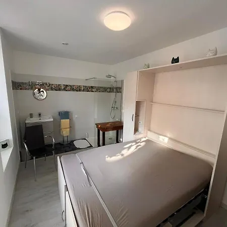 Hébergement de vacances Nancy, 2 Pieces, 2 Personnes - Fr-1-584-298